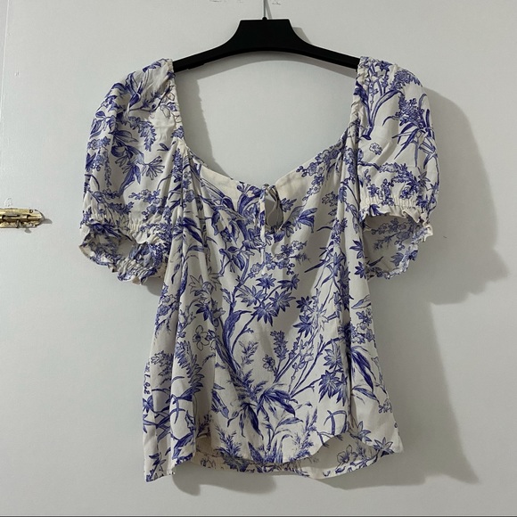 H&M Floral crop top - Picture 1 of 5